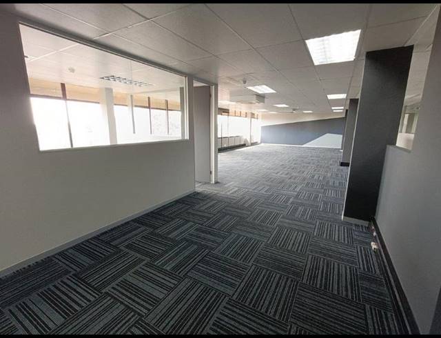 BUSINESS PROPERTY TO RENT IN CRESTA